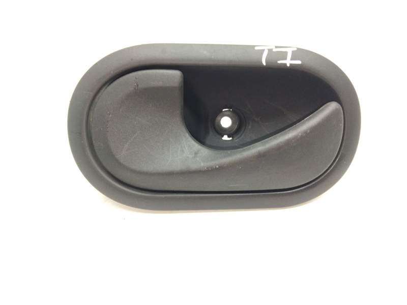 Recambio de maneta interior trasera izquierda para renault modus 1.4 16v referencia OEM IAM   
