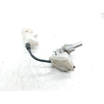 Recambio de bomba freno para citroën c4 berlina exclusive referencia OEM IAM 11714C640214547  