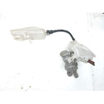 Recambio de bomba freno para citroën c4 berlina exclusive referencia OEM IAM 11714C640214547  