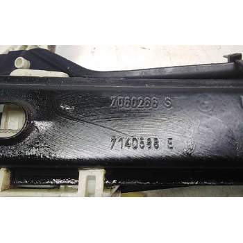Recambio de elevalunas delantero derecho para bmw serie 3 berlina (e90) 320d referencia OEM IAM 51337140588  