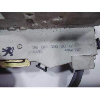 Recambio de cerradura puerta delantera derecha para citroën c4 coupe vtr referencia OEM IAM 9681332080Q02  