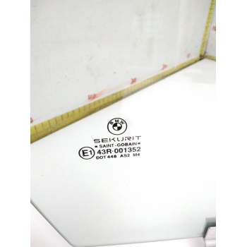 Recambio de luna delantera derecha para bmw 5 (e34) 525 td referencia OEM IAM 51328107672 43R001352 
