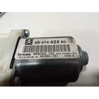 Recambio de elevalunas delantero derecho para citroën c4 coupe vtr referencia OEM IAM 7746004701  
