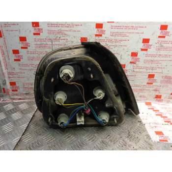 Recambio de piloto trasero derecho para daewoo leganza 2.0 cdx referencia OEM IAM 96206579 036577R 