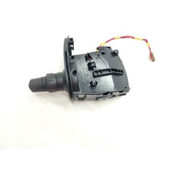 Recambio de mando luces para renault modus 1.4 16v referencia OEM IAM 88102002  