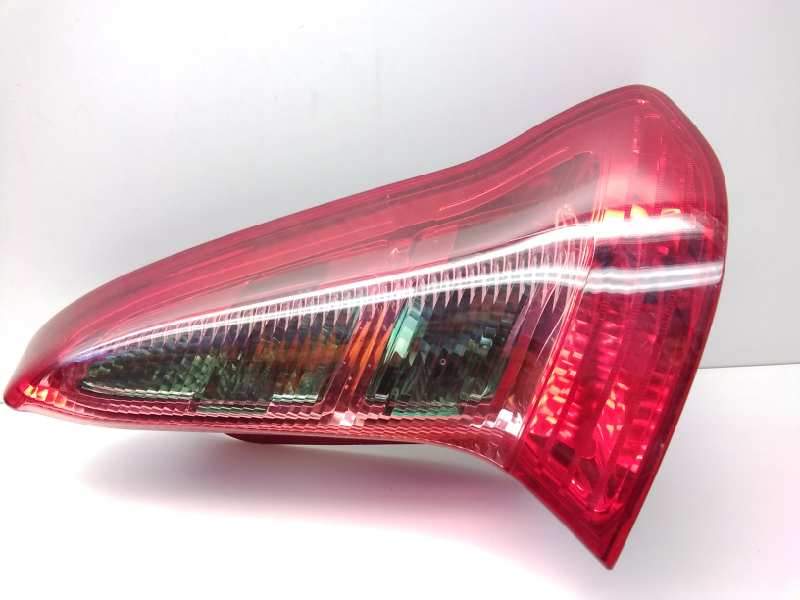 Recambio de piloto trasero derecho para citroën c4 coupe vtr referencia OEM IAM 9646801677 4CXX13404A 