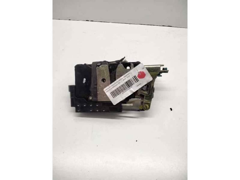 Recambio de cerradura puerta delantera izquierda para daewoo leganza 2.0 cdx referencia OEM IAM 7F18  