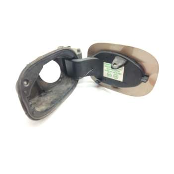 Recambio de tapa exterior combustible para renault modus 1.4 16v referencia OEM IAM 8200389403  