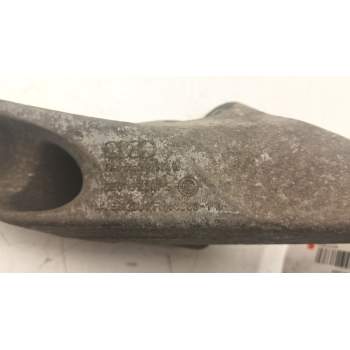 Recambio de soporte motor delantero para audi a4 b7 (8ec) 2.0 tdi referencia OEM IAM 8E0199307S  