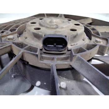 Recambio de electroventilador para renault clio ii fase i (b/cbo) 1.9 d referencia OEM IAM 7701050678  