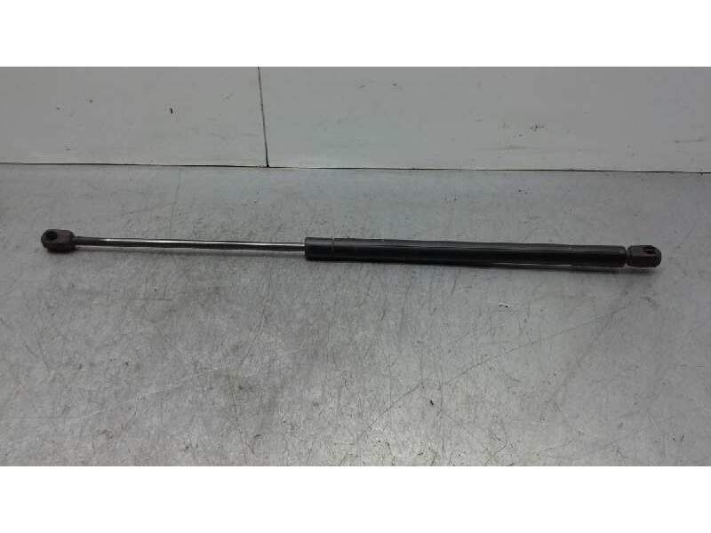 Recambio de amortiguadores maletero / porton para nissan almera (n16/e) acenta referencia OEM IAM   