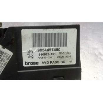 Recambio de motor elevalunas delantero derecho para peugeot 307 (s1) xs referencia OEM IAM 0130821766  
