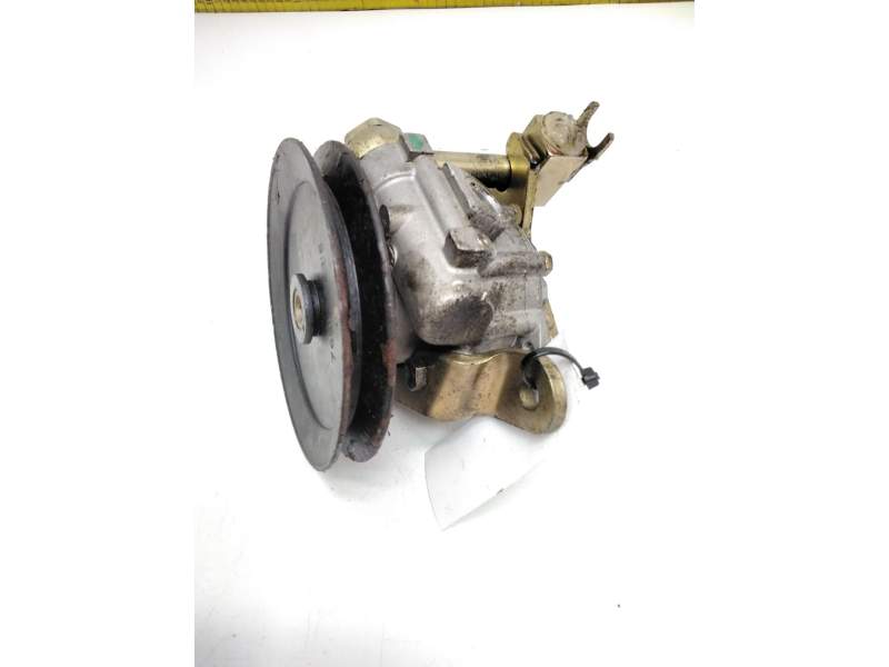 Recambio de bomba direccion para nissan terrano ii (r20) 2.7 td 4wd referencia OEM IAM 491100F003 7692974101 ZF