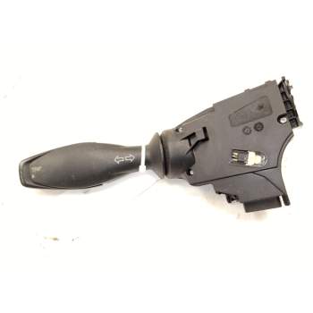 MANDO LUCES 8A6T1335BB 
