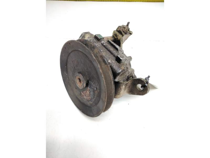 Recambio de bomba direccion para nissan terrano ii (r20) 2.7 td 4wd referencia OEM IAM 491100F003 7692974101 ZF