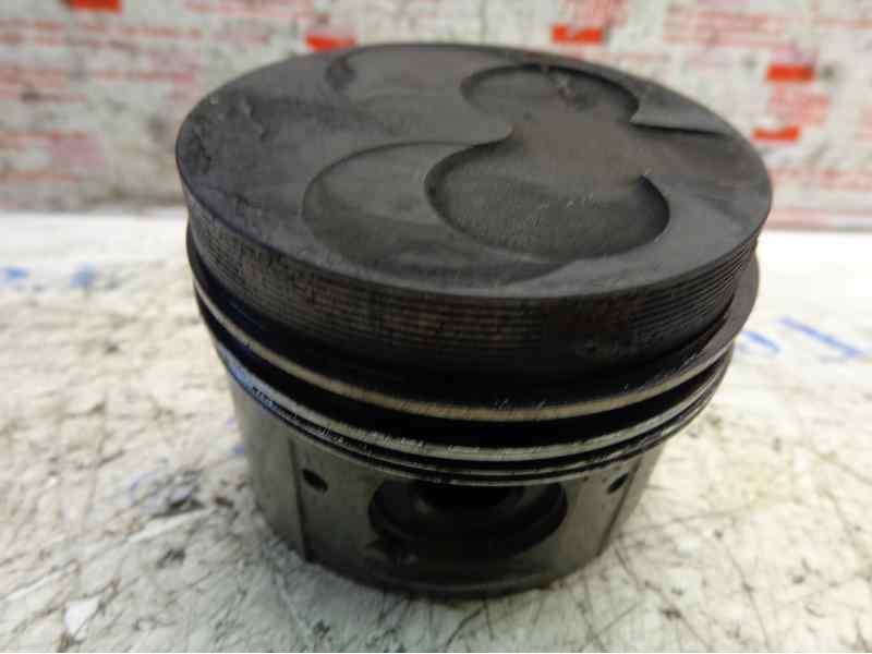 Recambio de piston para opel astra f berlina 1.7 turbodiesel cat (x 17 dtl / 2h8) referencia OEM IAM   