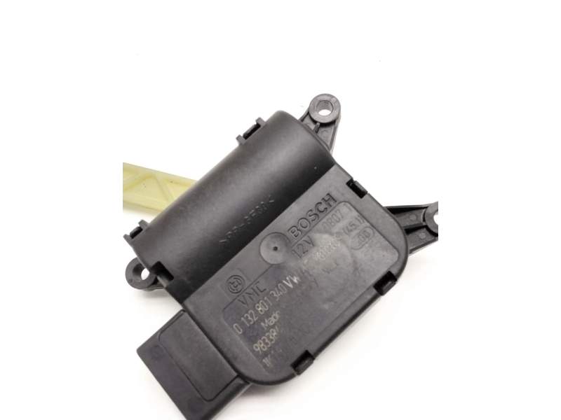 Recambio de espejo para audi a3 (8p) referencia OEM IAM 0132801340  983384KD