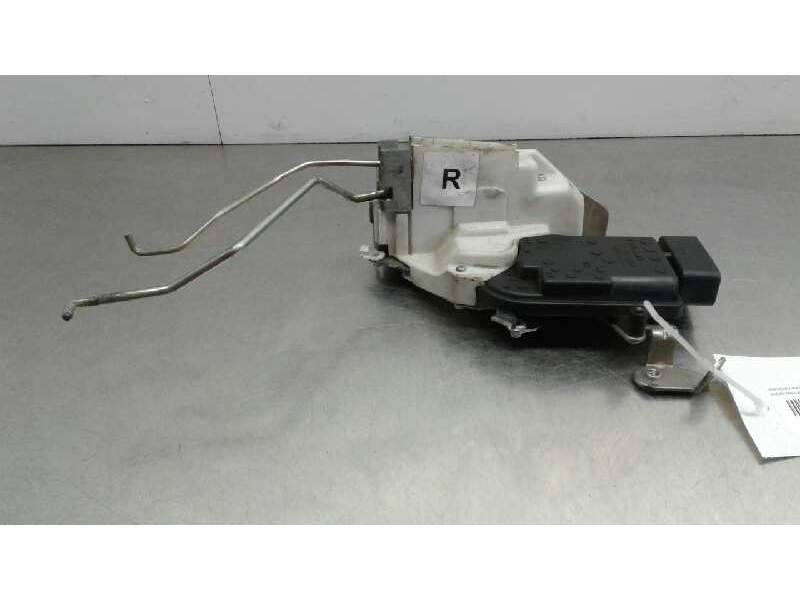 Recambio de cerradura puerta delantera izquierda para suzuki ignis rm (mh) básico referencia OEM IAM 8220286G00000  