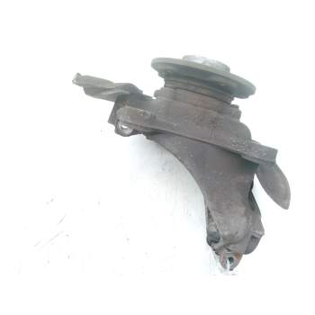 Recambio de mangueta delantera derecha para bmw 2 gran tourer (f46) 218 d referencia OEM IAM 6876646  