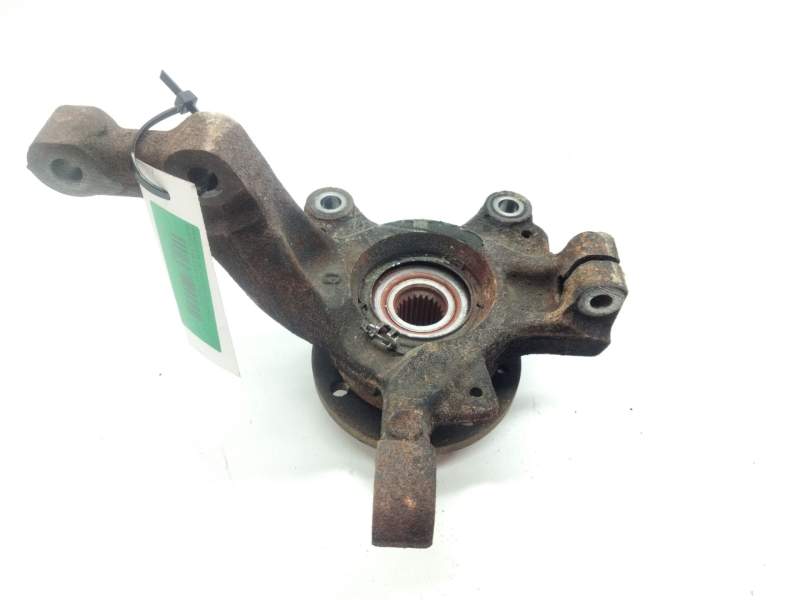 Recambio de mangueta delantera izquierda para renault modus 1.4 16v referencia OEM IAM   