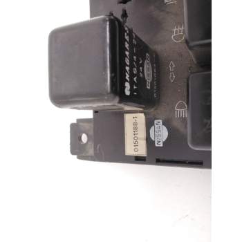 Recambio de caja fusibles para nissan atleon 210 referencia OEM IAM 01501188-1  