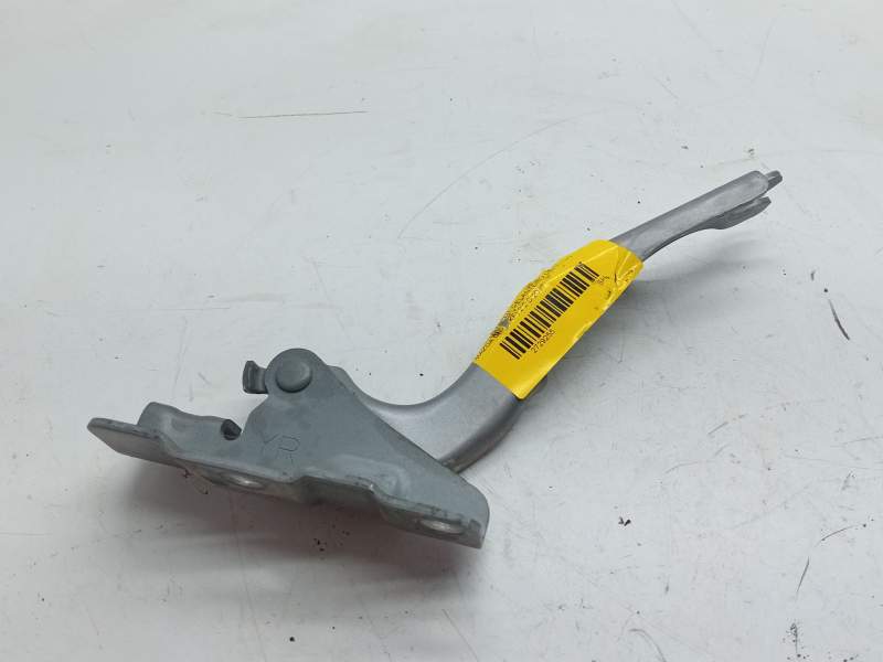 Recambio de bisagra capot delantero derecho para mazda cx-5 (kf) 2.2 d referencia OEM IAM KB7W52420  