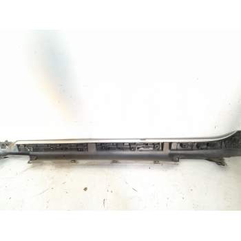 Recambio de talonera derecha para bmw 2 gran tourer (f46) 218 d referencia OEM IAM 51777318852  