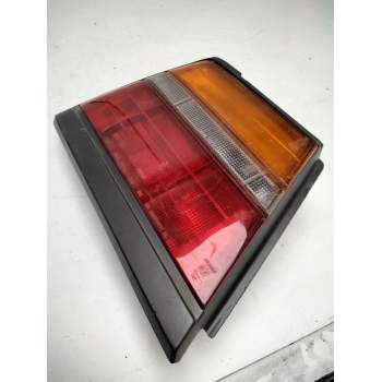 Recambio de piloto trasero izquierdo para nissan bluebird (t72 , t12, u12) 1.6 referencia OEM IAM IKI 4352  