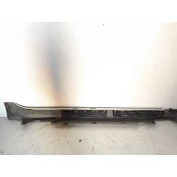 Recambio de talonera izquierda para bmw 2 gran tourer (f46) 218 d referencia OEM IAM 51777318851  