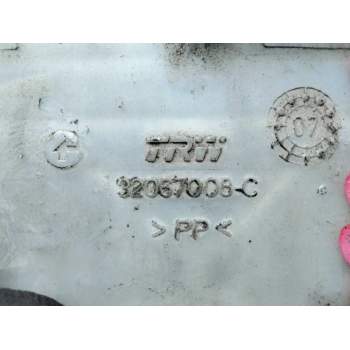 Recambio de bomba freno para nissan primastar (x..) 2.0 dci diesel referencia OEM IAM 32067008C  