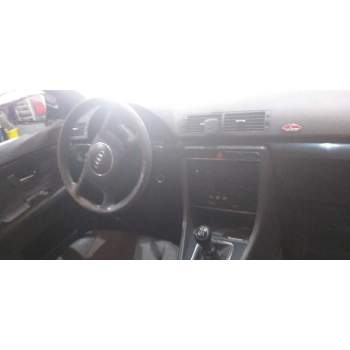 audi a4 berlina (8e) del año 2001