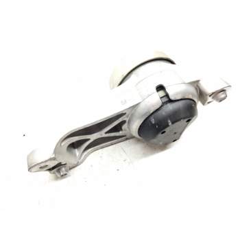 SOPORTE MOTOR IZQUIERDO INFERIOR A2062402501 