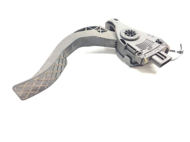 Recambio de pedal acelerador para audi a4 b8 avant (8k5) 2.0 tdi referencia OEM IAM 8K1722523  