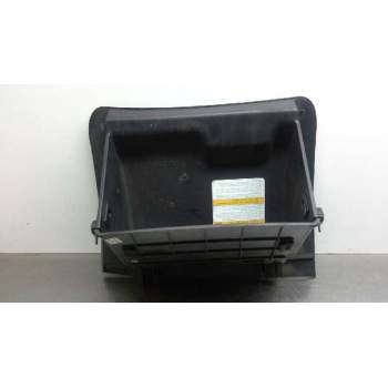 Recambio de guantera para kia sportage ex referencia OEM IAM 845011F001FKZ  