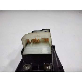 Recambio de mando elevalunas delantero izquierdo para nissan almera (n16/e) visia referencia OEM IAM 25401BU815  
