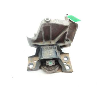 SOPORTE MOTOR DERECHO SUPERIOR 
