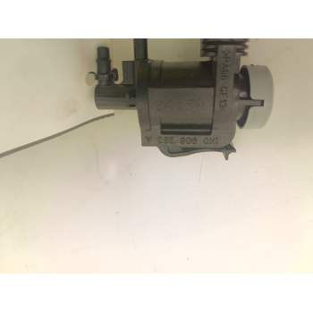 Recambio de sensor valvula egr para audi a3 sportback (8pa) 2.0 tdi referencia OEM IAM 1K0906283A  