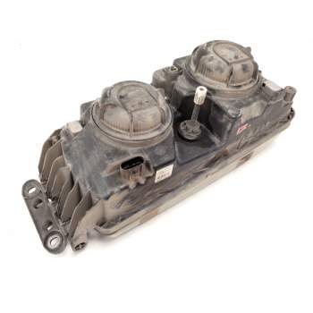 Recambio de faro izquierdo para iveco stralis (as) referencia OEM IAM 89201211  