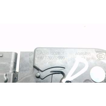Recambio de cerradura puerta trasera derecha para mercedes-benz clase a (w177) a 180 d (177.003) referencia OEM IAM A0997302801 