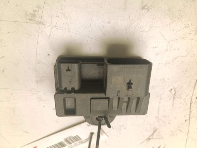 Recambio de caja precalentamiento para bmw 3 (e90) 330 i referencia OEM IAM 851947202  
