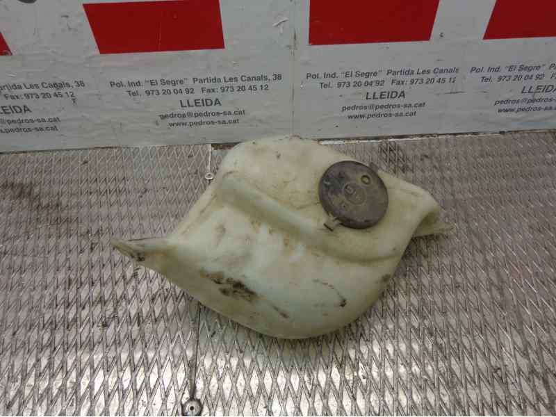 Recambio de deposito limpia para peugeot 309 referencia OEM IAM 9253263180  17523