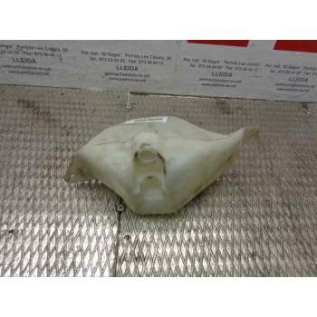 Recambio de deposito limpia para peugeot 309 referencia OEM IAM 9253263180  17523