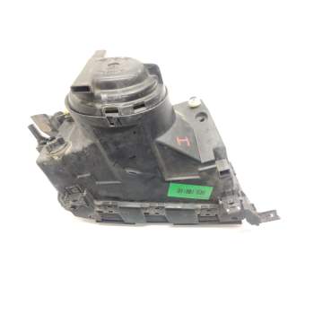 Recambio de faro izquierdo para audi 100 berlina (c4) 2.5 tdi referencia OEM IAM   