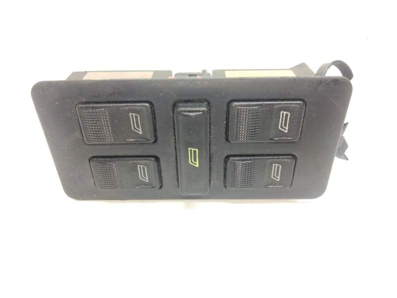 Recambio de mando elevalunas delantero izquierdo para audi 100 berlina (c4) 2.5 tdi referencia OEM IAM 4A0959515B  