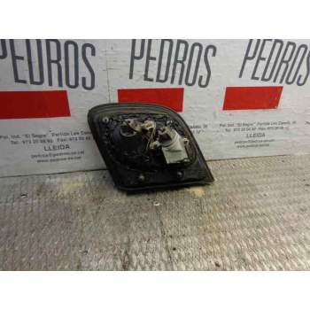 Recambio de piloto trasero central para nissan almera (n15) 2.0 diesel referencia OEM IAM BA75E L  
