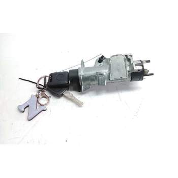 CONMUTADOR DE ARRANQUE 4D0905851 