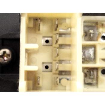 Recambio de mando elevalunas delantero derecho para kia cerato i hatchback (ld) 2.0 referencia OEM IAM 935782D000  