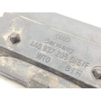 Recambio de maneta exterior delantera izquierda para audi 100 berlina (c4) 2.5 tdi referencia OEM IAM 4A0837205  