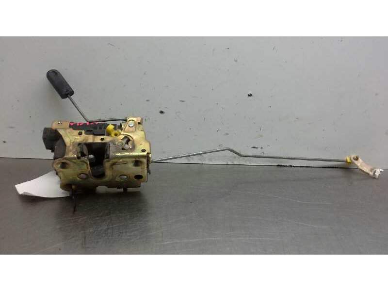 Recambio de cerradura puerta delantera derecha para opel movano combi medio 2.8t referencia OEM IAM 4401385  
