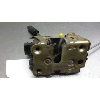 Recambio de cerradura puerta delantera derecha para opel movano combi medio 2.8t referencia OEM IAM 4401385  